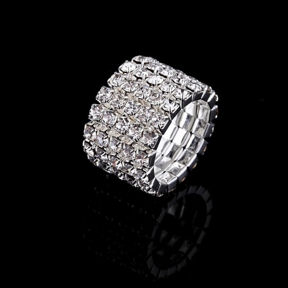 New Rhinestone Diamond Bling Ring - Picture 3 of 8